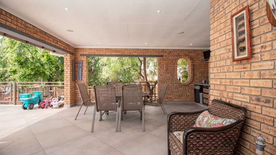 4 Bedroom Property for Sale in Cashan North West